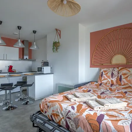Tournette -6 Pers - Hyper Centre - Wifi *